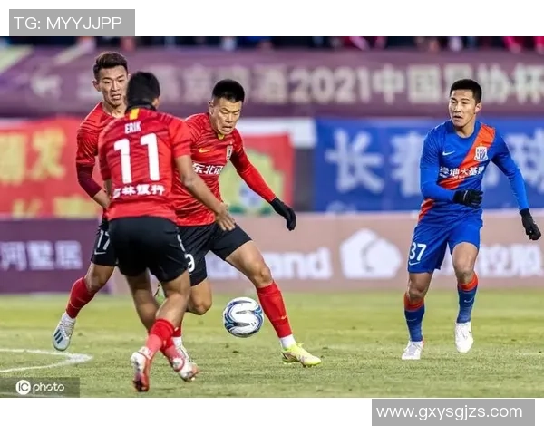 北京足球队防反战术解析与战绩提升的深度探讨