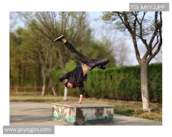 成都街舞队意识变革引发热议探索街舞文化新方向与发展潜力